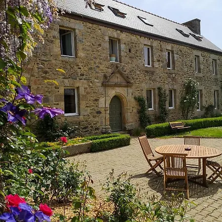 Holiday home Maison De Yec'hed Mat, Authentique Et Charmante. *